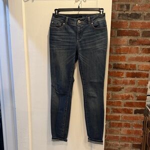 Women's Inc skinny leg, curvy fit  Blue Jeans